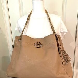 Tory Burch McGraw Slouchy Tote Pebble Leather Devon Sand Color & Gold Accents.